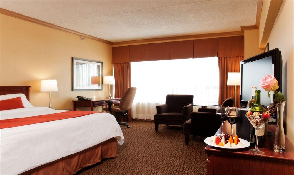 Delta Hotels by Marriott Saint John Exteriör bild