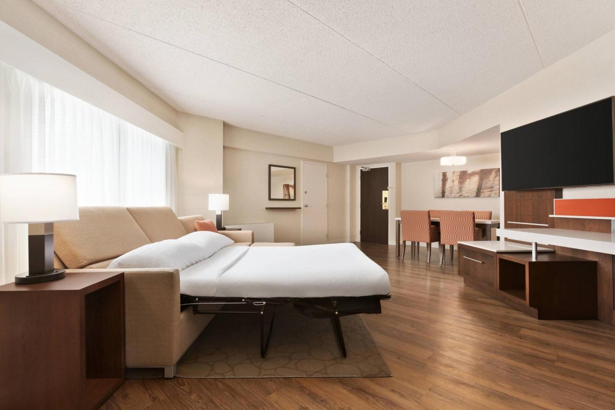 Delta Hotels by Marriott Saint John Exteriör bild